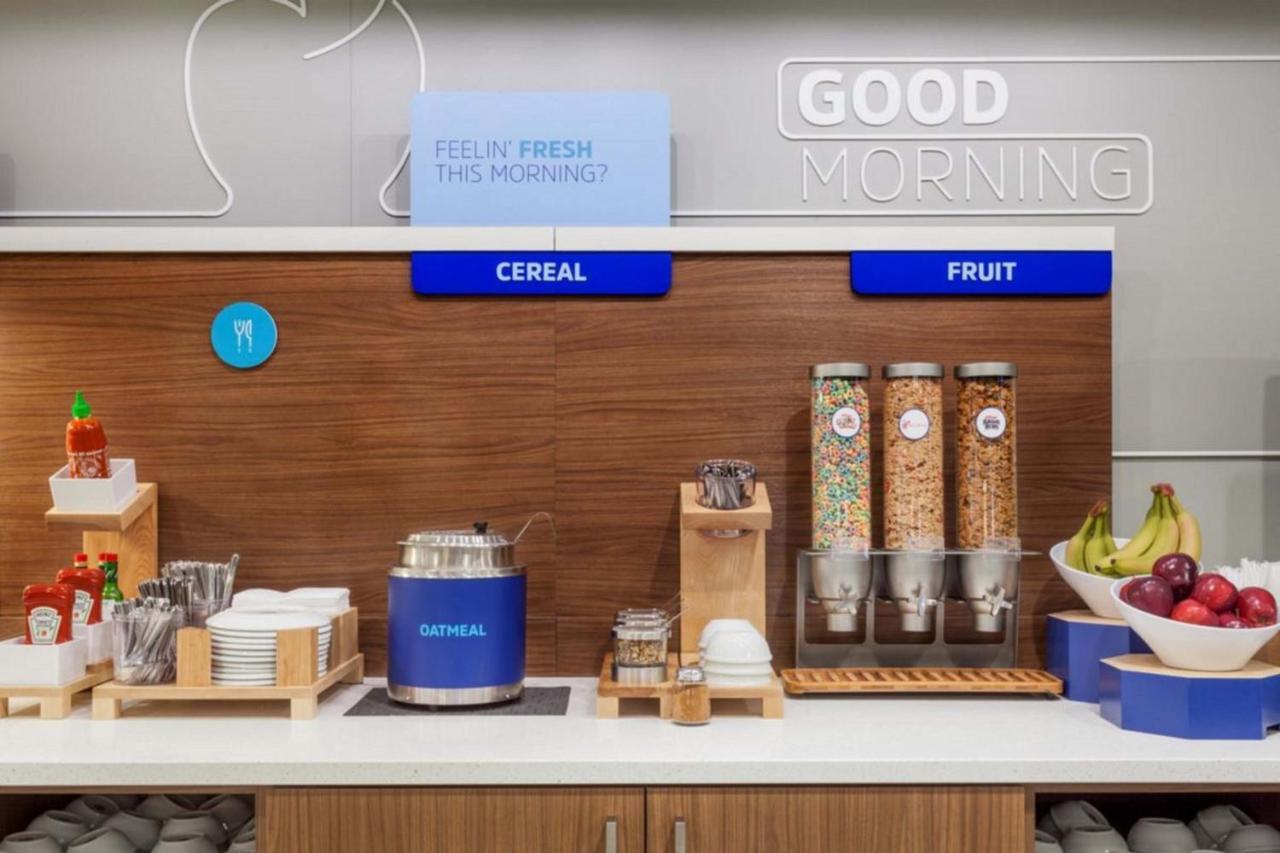 Holiday Inn Express Fallon By Ihg Εξωτερικό φωτογραφία